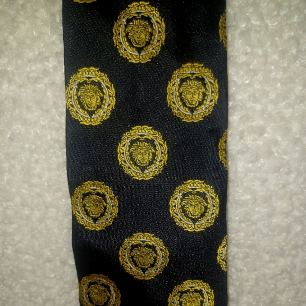 Medusa Versace Tie